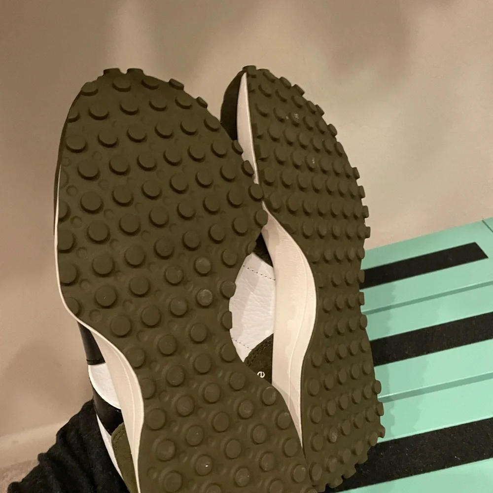 NWOT New Balance & Calia White Tortise 327 sneakers - Picture 6 of 7